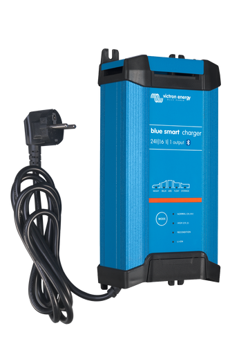 Blue Smart IP22 Charger 24/16(1) 230V CEE 7/7 1 Blue Smart IP22 Charger 24/16(1) 230V CEE 7/7